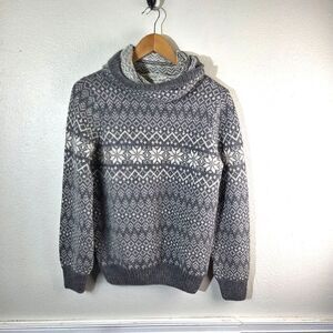 NWT Classic Alpaca Veruska Nordic Sweater 100% Alpaca Gray L Made in Peru Womens